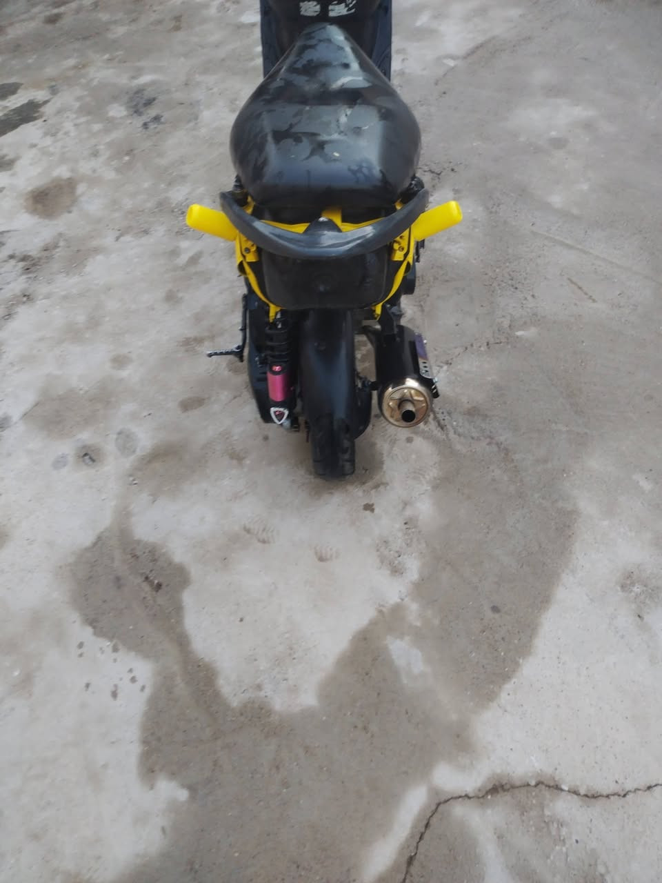 سلام عليكم ماكس عدله بوشه 55شلعه ومعدل فول محرك شرط لا صرف ولا بخار ولا صوت دبلات خلفي مامي رياضي سلف شغال صالنصه تذب نار كشن 4والفات دراجه حلوه مابي عيب بشرط سعر 300بي مجال لشراي خاص مفتوح رقم الهاتف ***********
