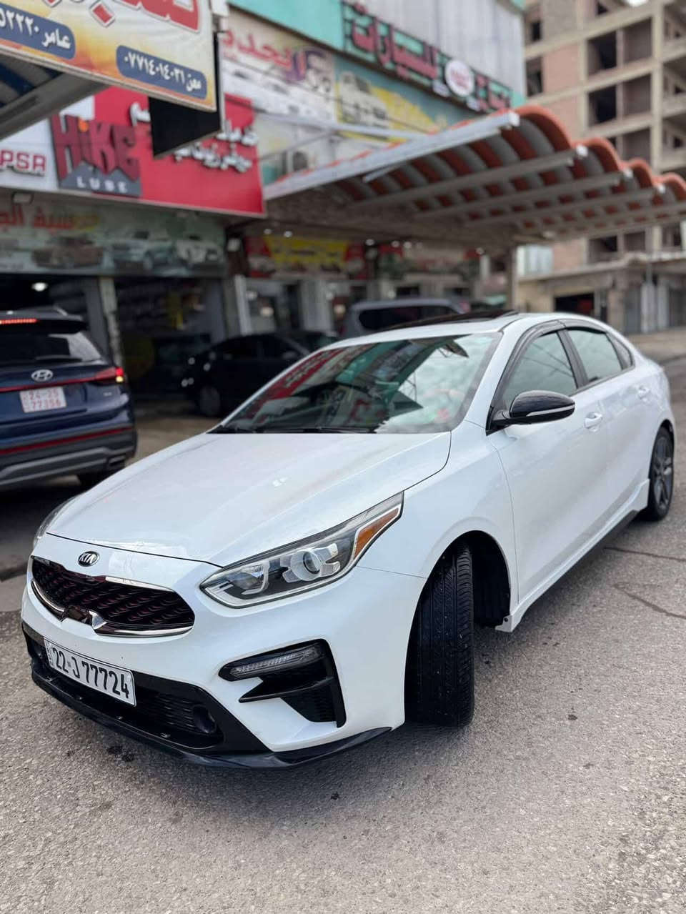 السلام عليكم  للبيع فقط وخادم للطيبين
كيا فورتي ٢٠٢١ جي تي لاين اللون ابيض صدفي فول للاخير بدون  ارباك السيارة بجم كبس  والجنطه هم كبس. السيارة رقم اربيل  شرط التحويل حدثها امريكا جاملغ  سرقه اليمين ومبدل اصلي  بس صار بيها حادث با عراق  الصور داخل المنشور ماشيه42mi
بصمة
فتحة 
رادارات 
اشاير ترحيب جنطة بيبان 
توقف ذاتي 
قيادة ذاتية 
فول تحكم ستيرن
اشاير مري 
لد امامي خلفي 
كشن كهرباء 
كشن مخمل مطعم ب جلد 
السيارة جاهزة 
مكان السيارة موصل *********** سعر 133
