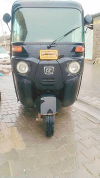 تكتك 18 اوراق تكتك خير من الله ضفيره امامي خلفي كله جديده تخم تاير جدي...