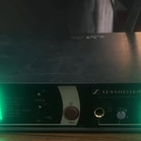رسيفر مايكرفون سنهايزر اصلي  للبيع   وتسب 07901833695