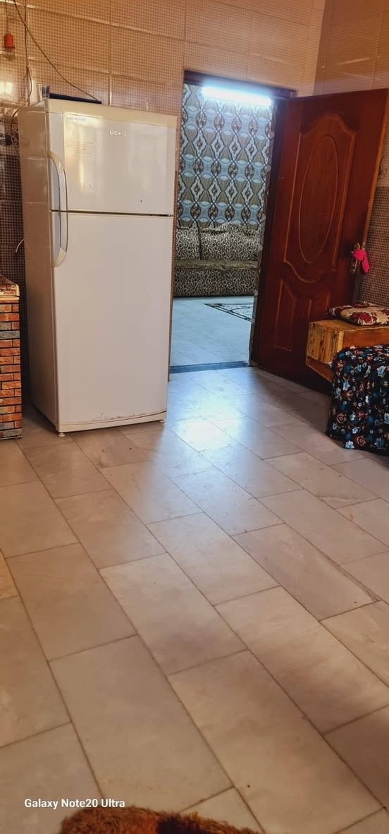 للبيع بيت مساحه 200 متر
طابو زراعي سند 25
 طابقين ركن
4 غرف نوم هول استقبال
 مطبخ حار وبارد 
صحيات داخلي وخارجي 
خدمات ماء وكهرباء ومجارب 
وتبليط البيت موقع مميز 
وجديد كلش بناء طابوق درجه اولى 
 العنوان الحله البكرلي الرابعه 

                                 مكتب سومر 
——————————————————————————
        ***********  /////  ***********
