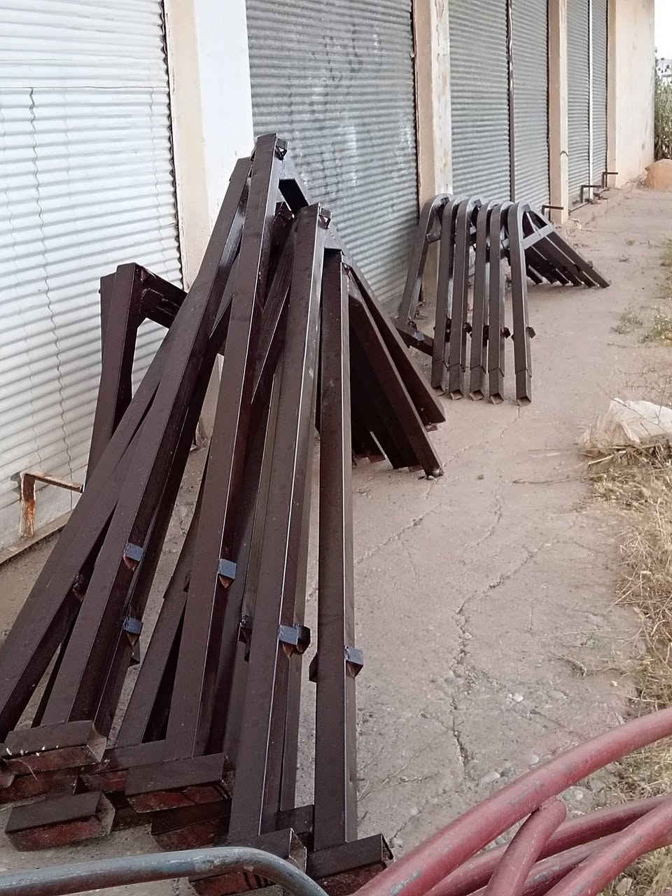 جادر للبيع درجه اولى
الطول 15 والعرض 5
حديد ثقيل
***********
