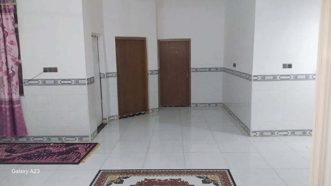 بسم الله الرحمن الرحيم 
بيت زراعي للبيع 
صوب بني ركاب منطقة 
سيد صاحب الثانيه 
غرفتين وصاله ومطبخ وديوانيه 
وصحيات داخليه وخارجيه 
 المساحة 270
السعر 50 وبيه مجال 
للتواصل الاتصال على الأرقام 
الموجوده بالاعلان 
***********
***********
او مراسلة الصفحة 
#هادي_الحجيمي
