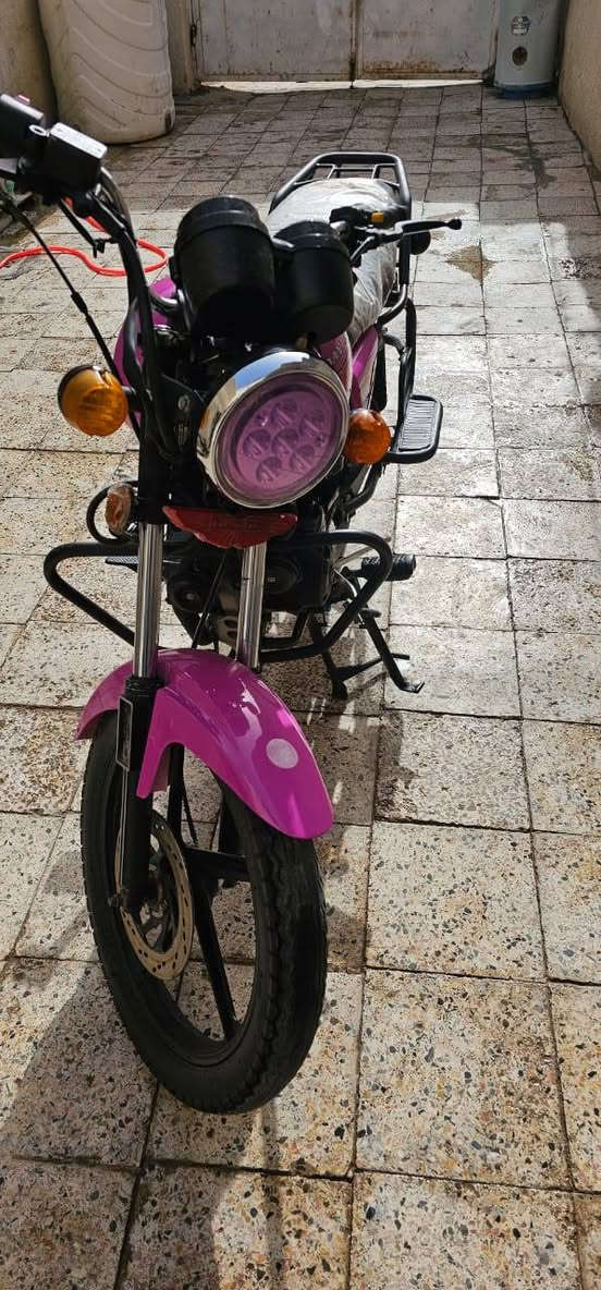 دايون نفخ مديل 2022 محرك 200
دراجه كلش جديده ماناقصه برغي 
وين مايعجبك روح افحص 
مدارو مكتب حسين 
مكاني بكربلاء 
السعر 1500وبيه مجال
***********
