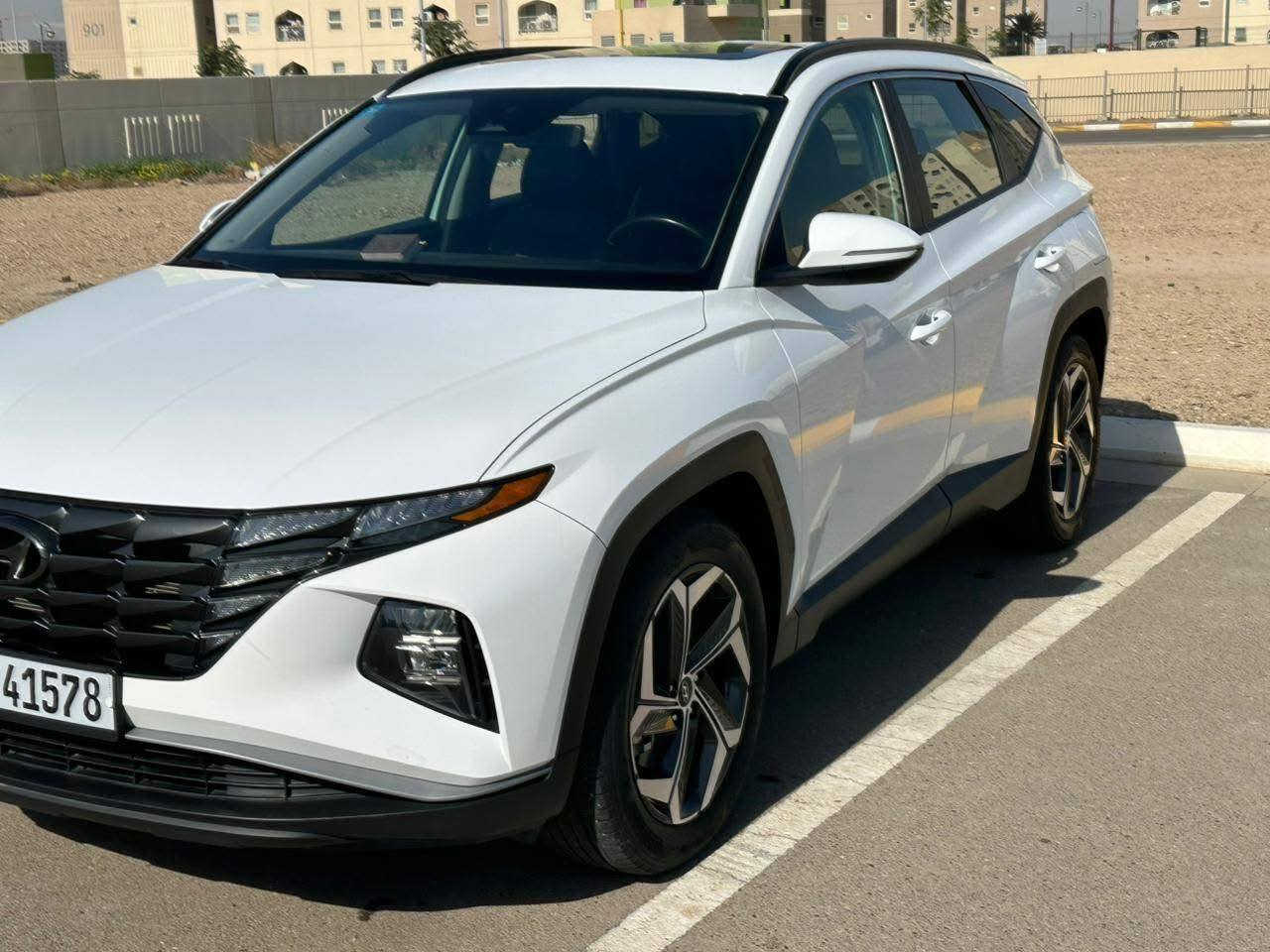 توسان 24 للبيع فول عدا الفتحه
حادثها موضح بلصور بنيد فقط بدون ايرباك بدون دواخل سعر 200 قابل للتفاض خاص او واتساب ***********
