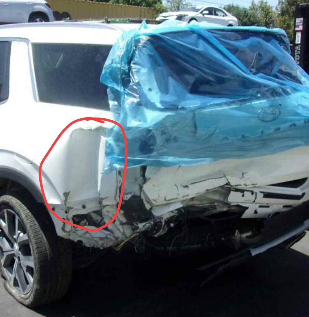 سلام عليكم
هونداي بلسايد 
موديل 22 
ماشيه 48
بجم السياره كبس شركه 
تشغيل عن بعد
عادي  قتصادي سبورت 
حجم المحرك 3800
اطفاء ذاتي في الازدحامات 
خزن الكشن السايق 
7  راكب 
في اي بي منفصل 
فتحة سقف 
تبريد 3 قطع
تدفئ كشنات امامي وخلفي وبالستيرن
تحكم الكشنات الخلفيه كهربائية 
باب الجنطه كهربائي 
ويل كب حجم 20
خمسه ويل كب
رقم بغداد باسمي 
بيها فقط باب الجنطه مبدل امريكي ونفس الون وبارد مئشر علي 
السعر المطلوب. 290
***********
