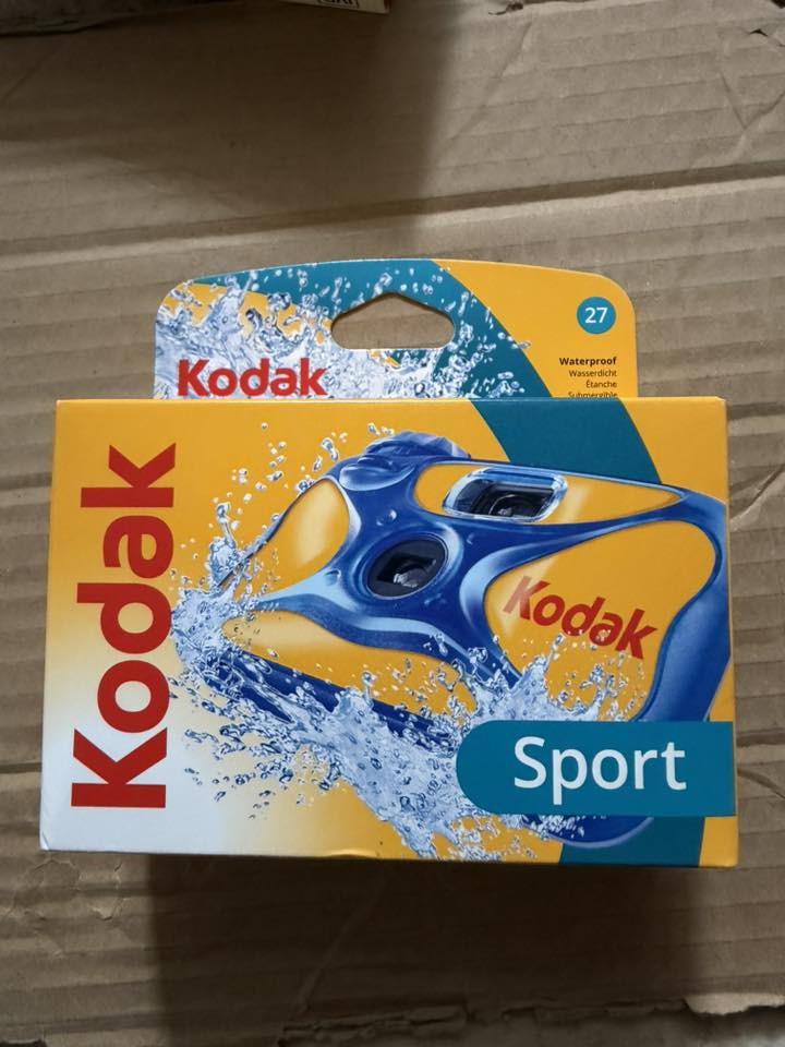 السلام عليكم
كامرتين كوداك اسبورت للاستخدام مرة واحدة اعتقد بيها 27 صورة مقاوم الماء متوفر منها قطعتين للي يعرف بيهن 

سعر القطعتين ب 25 الف و التوصيل مجاني


**إذا كنت صاحب هذا الإعلان وتريد حذفه لأي سبب، رجاءا أرسل رسالة إلى الدعم الفني**