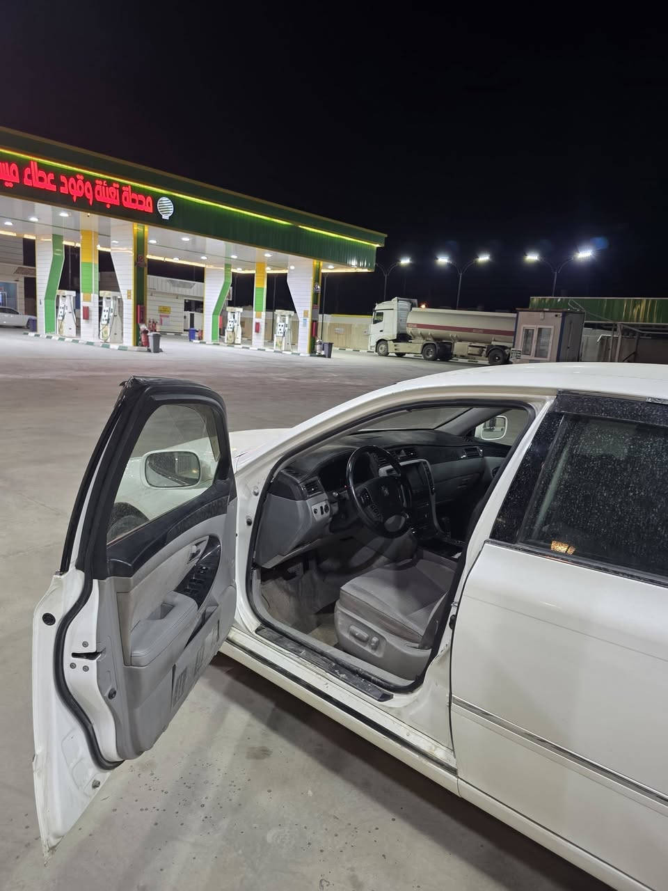 للبيع شاهينه كراون كصه جنطه للبيع تلاثه دكمه العنوان ميسان /العمارة
السعر ٣٥
 تصال ***********
