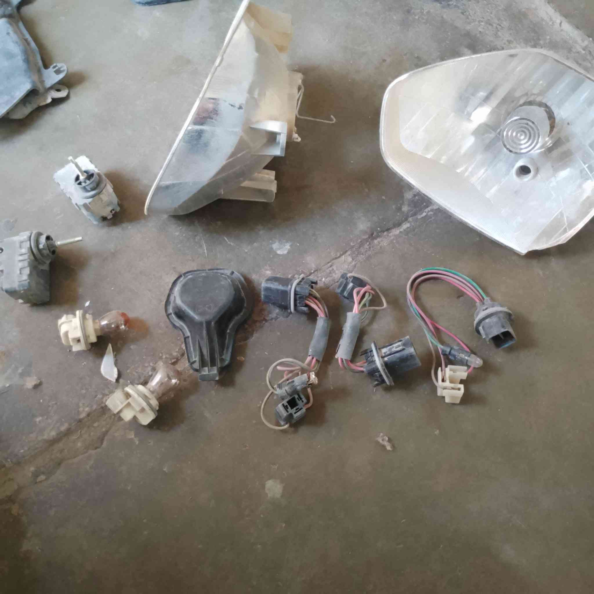 السلام عليكم من رخصة الادمن غراض اكسنت متنوعة على الفحص الكل شغال شكل القديم /بغداد الحسينية


**إذا كنت صاحب هذا الإعلان وتريد حذفه لأي سبب، رجاءا أرسل رسالة إلى الدعم الفني**