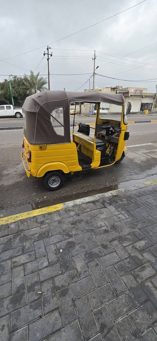 رقم وسنويه
 موديل 20
 مصبوغه 
امجفته شركه
السعر 4 مليون و 500 الف 
بيها مجال قليل
*********** واتساب فقط 
*********** اتصل فقط
