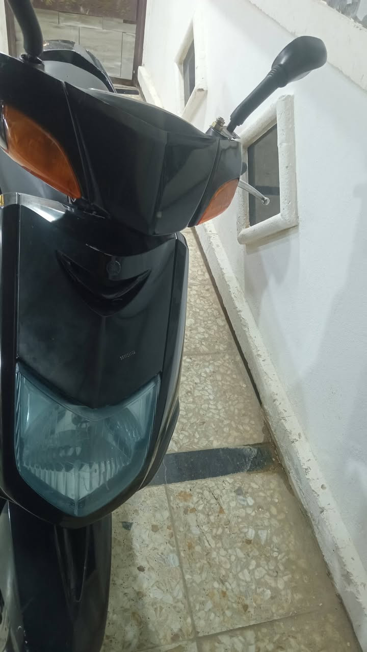 سلام عليكم سكنس نثيه اصل ياباني ١١٠ نوزل فيت بم كهربائيات كلها شغاله مكاني جسر ديالى ***********

