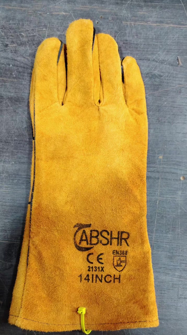 كف لحام جلد باكستاني نوع جيد جدا لين

بسعر 7500  فقط قياس 16 انج   ٣٦سم

للاستفسار التواصل على الخاص او الرقم ***********
