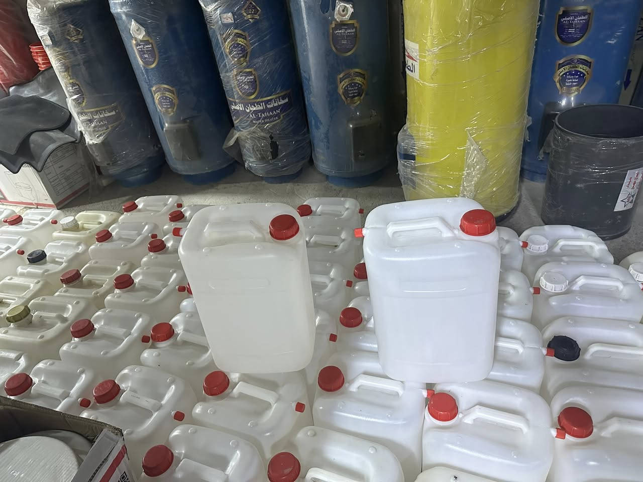 ✨ على بركة الله ✨
🛢️ عرض خاص على الجلكانات 
📦 السعة: 20 لتر

🔥 سعر مميز 🔥
💰 القطعتين فقط بـ 3000 دينار

📍 العنوان:
📌 المدائن – الجعارة
🏥 قرب مركز صحي الجعارة

📞 للاستفسار مراسلة الصفحة أو الاتصال على الأرقام 
يوسف ***********
ابراهيم***********
