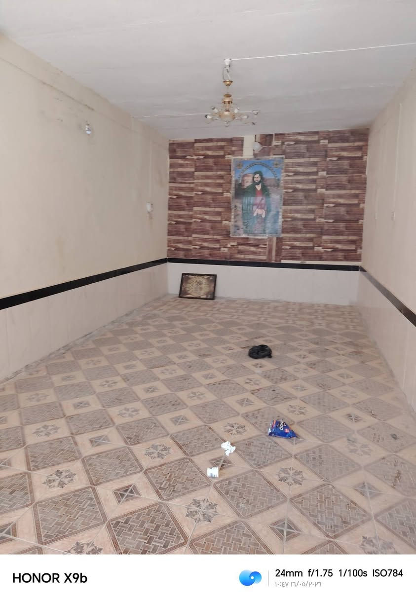 بيت البيع ماليه يم متزه حي الحسين بيت كلش حلو بي 3 بي مضيف خرف جوه وحدها فوك *********** بي وتساب
