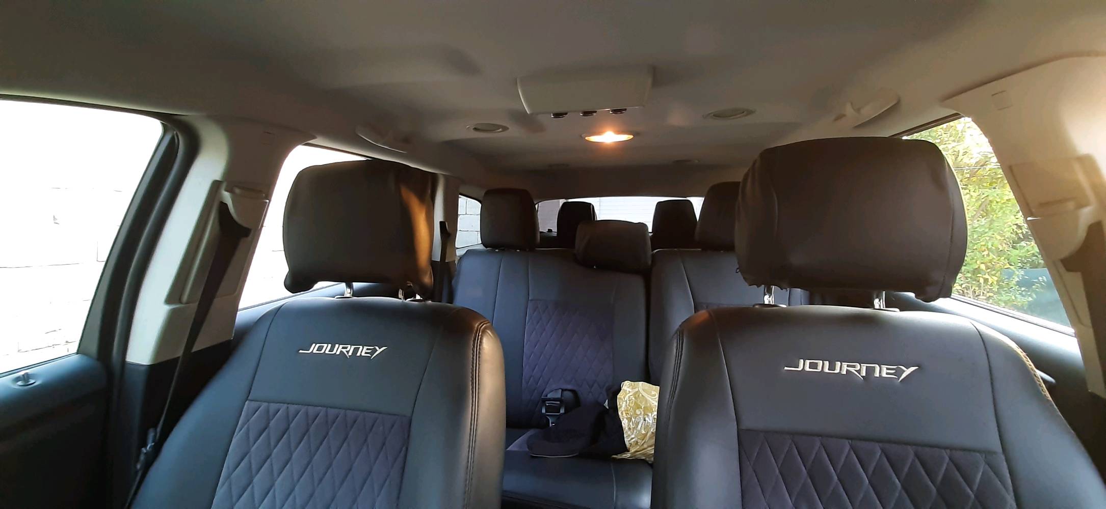 دوج جورني 2020 ماشية ٦٠ الف رقم سليمانية باسمي محرك 2400 بدون صبغ ولاتعديل ولا شخط بدون ايرباك بيها قطعتين مبدل بلادي ( بابين سكن) بجم أمامي وخلفي كبس   سيارة كلشي بيها علبلاد ممعلوب بيها اي شي كير ومحرك شرط  سيارة جديدة ونظيفة جدا مال جناي صور حادث وسونار موجود بصمة سويج عدد  (٢)
٧ راكب 
تبريد ٣ قطع منفصل 
بصمات تشغيل والأبواب والصندوق 
تشغيل عن بعد 
تحكمات استيرن كامل 
تثبيت سرعة
شاشة معلومات والاعطال 
حساس اطارات
حساس خلفي
ويل كروم ١٧ بلادي اصلي
كشن سائق كهرباء 
كاميرا ومراية عاكس ضوء 
مرايات جانبية هيتر 
مانع تزحلق و ABS
مخبى سري
كير اوتو وعادي ..
مكاني كركوك
🔸️بدون مراوسة 🔸️

السعر ١٦٩ وبيها مجال للشراي

واتساب وماسنجر مفتوح 

*********** كركوك, العراق
