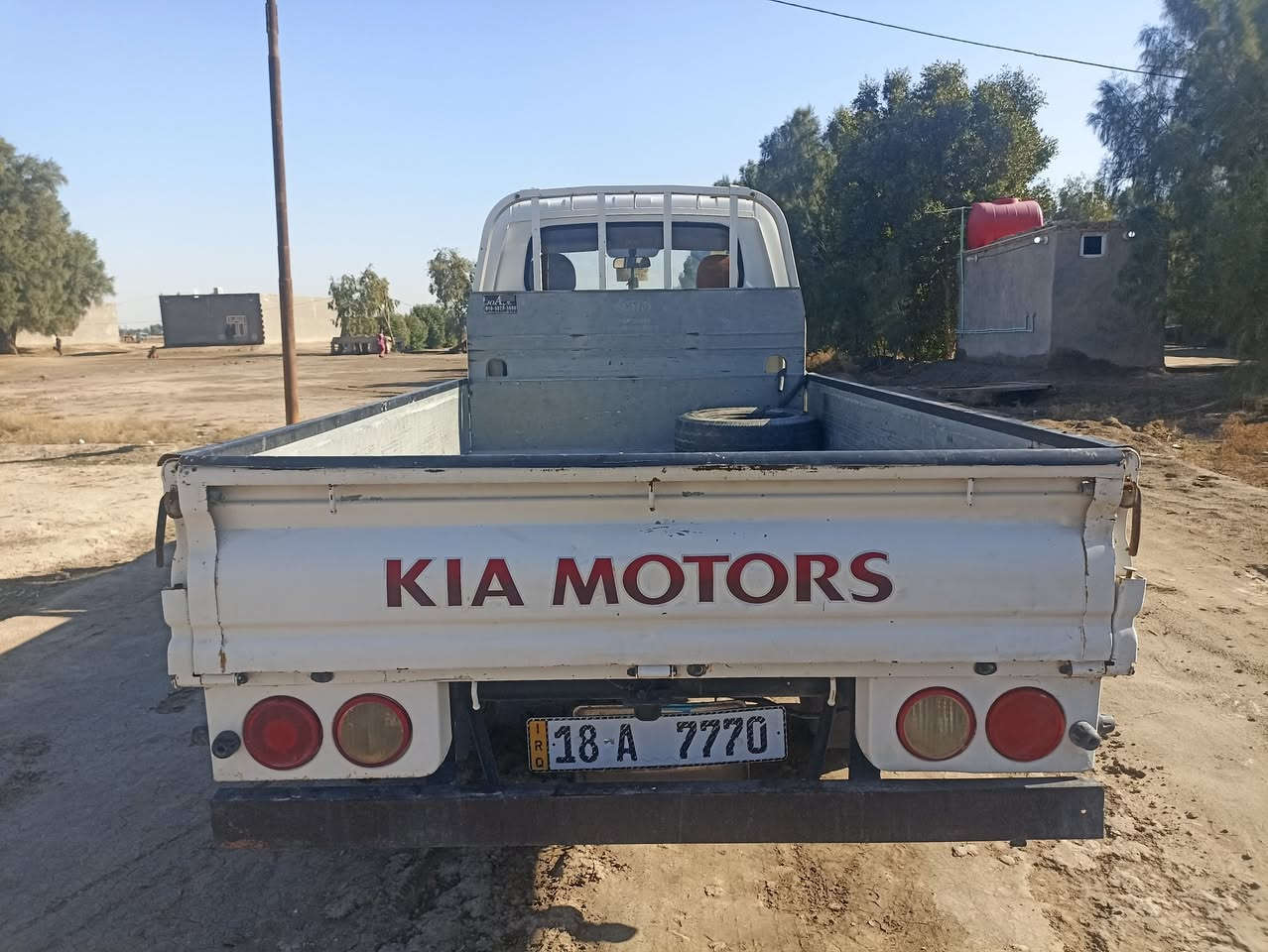 كيه/محرك/2700 //موديل/2015 بسمي/سعر/105/بيه مجال 
***********
