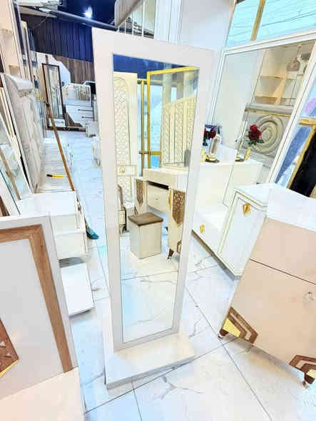 غرف تركي للبيع
الي عنده غرفه وحاير يبيع او يستبدل لا تحير متوفر عندي جميع الغرف والاسعار مناسبه جدا نسبة نضافته الغرفه 95/ والي عنده غرفه يريد يبيع او يستبدل مع فرق بسيط يدزلي خاص او واتساب 
***********
