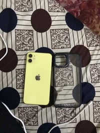 ايفون ١١ • ذاكرة ٦٤ • بطارية ٧٧٪