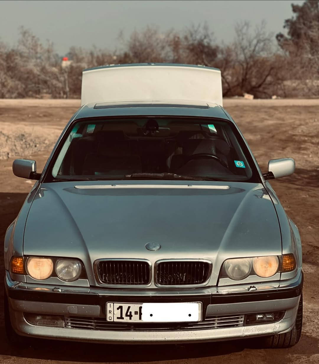 السلام عليكم للبيع او مراوس بسعر مناسب
كاسحة 730 /8 سلندر رقم دولي الجديد 
هزه وسنويه جدد  تحويل مباشر 

السياره فول مواصفات 
جنطة شفط مري شفط  برده كهربائيه 
كشنات كهرباء تحكم ستيراً دبل ايرباك 
شاشه + كامره / السياره ع وضع البلاد كهربائياته ماملعوب بيهن ولازلغ 

مكينه + كير  ترايك 240  شرط تحطهن كلهن 
كهربائيات من الطول للطول شغاله حداديه كله  جديده 
تخم بك لايت دخاني جديد 
السياره نضيفه ومرتبه واحلا من الصور بيه فقط الدعاميه الخلفيه مكسور وكدامكم بالصوره  

السعر 65 وبيه مجال بسيط للشراي 
مكاني الديوانيه الحمزه الشرقي 
***********
