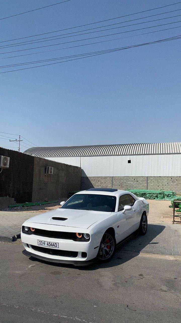 السلام عليكم چالنجر SRT اصل 2015  السياره فول مواصفات 1/1 رادارات اماميه وجانبيه وخلفيه وتنته كشنات حضن تدفئه تبريد رقمها بغداد الانكليزي الجديد و هزه جديده وسنويتها بأسمي السياره عليها برمجة طلقات و تخم تاير جديد وحداديه جديده والسياره اخت الزيرو ماشيه 70 الف و حادثها كلش حلو چاملغ وصندوك السعر 170 رقمي *********** Singapore
