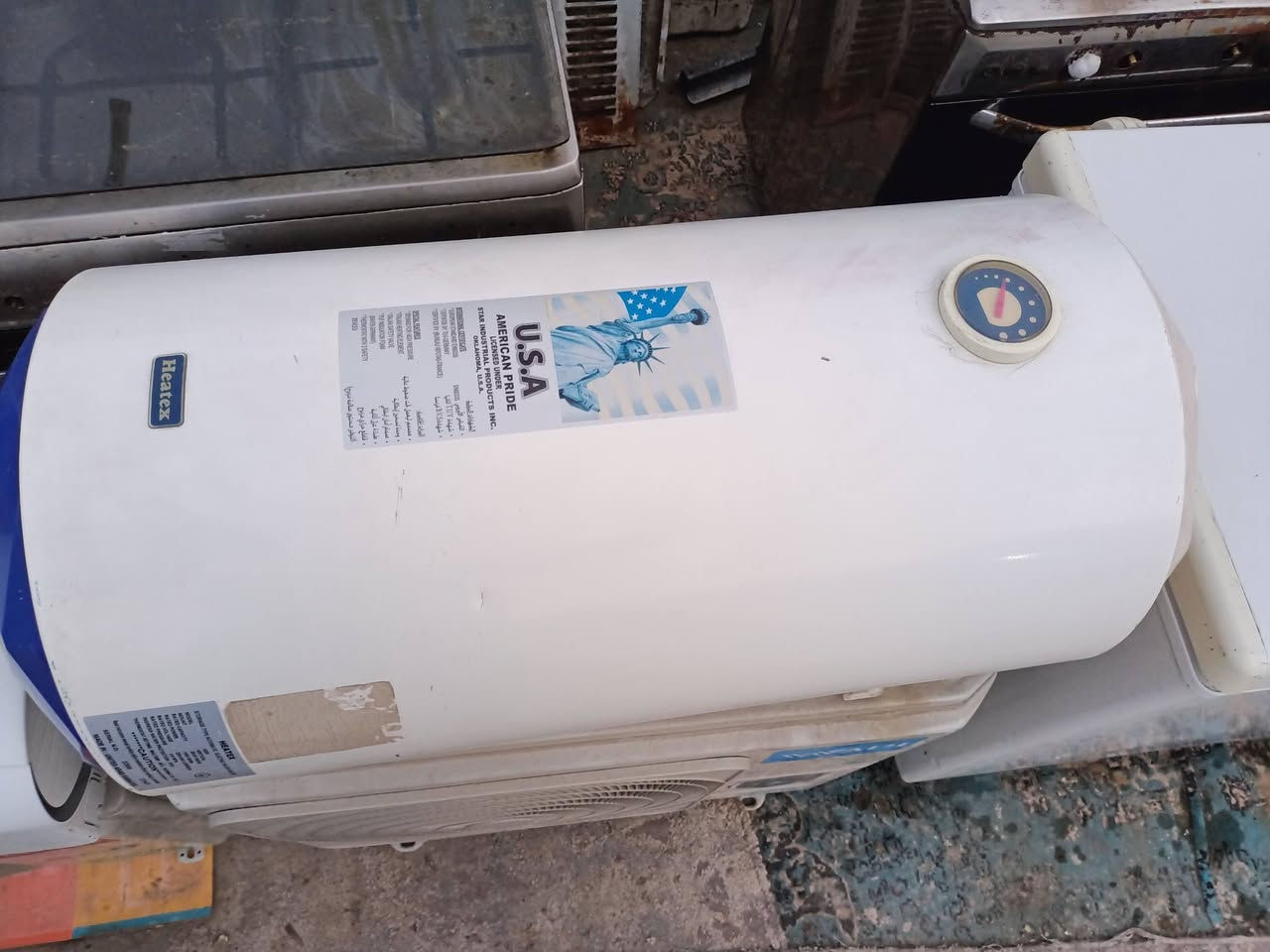 السلام عليكم مجموعة غراض للبيع مكاني بغداد حي اور سبع قصور شارع ابو علي ***********
