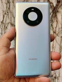 هواوي ميت 40 برو • ٨ رام • ٢٥٦ جيجا