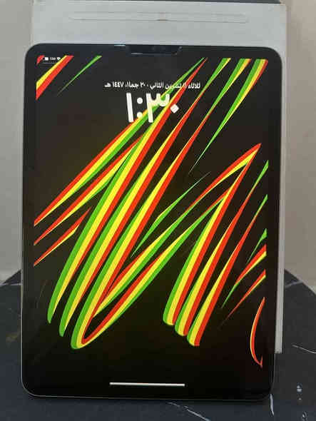 أيباد برو حجم 11 انج m2
اصدار الايباد 2023 نضافه الجهاز ١٠٠٪ يعني شخط مابي 
الجهاز جديد ونضيف لا داخل صيانه ولا مفتوح ولا ملعوب بي ع الفحص وين ميعجبك افحص مشحون 160 مره البطاريه 99٪ الذاكره 256 ببجي 120 فريم كامل 
السعر 675 المكان الحله فقط بيع بدون مراوس 
بي فقط فطور ب الكلاسه مماثره ابد مأشره بالصوره ضمان 3 ايام اي مشكله بي يرجع غراضه كامله كارتون وشاحن وكيبل ولاسق وكفر كيمنك مال العاب خاص وسماعه وادابتر شرط اصليات كل هذني وي الايباد
***********
