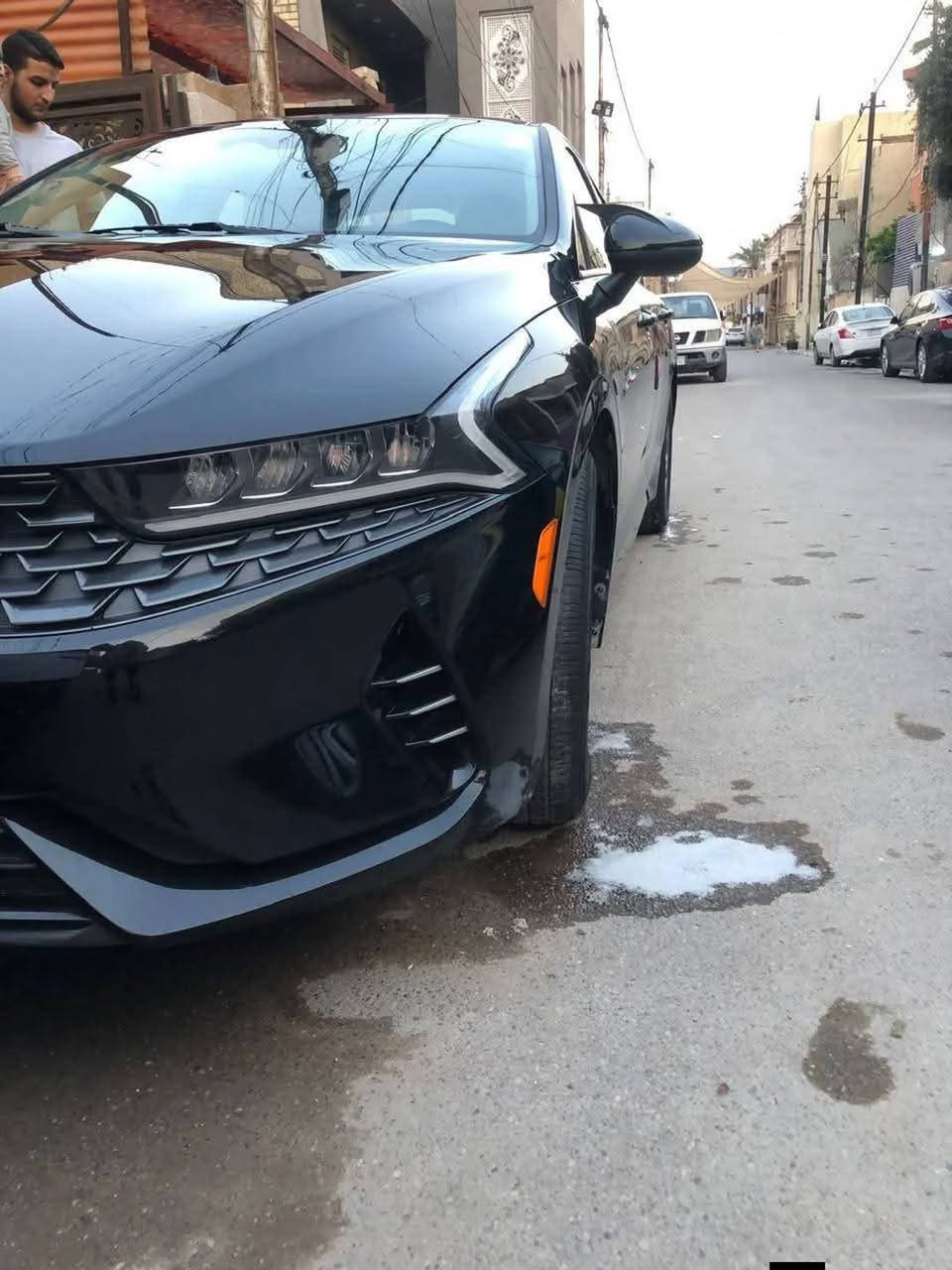 سلام عليكم كي 5 للبيع سياره ماشاءالله خير من الله
نص فول السيارة تجي و شوف محرك 1600 تيربو🔥 رادارت امامي خلفي و جانبي 
175 و بيها مجال 
*********** متواجد بس واتساب
