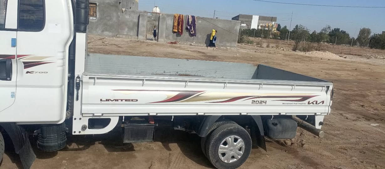 كي بنكو 2023سيارة جاهزة بدل بيهة باب بسبب دحجة سيارة جديدة  السعر 130وبيهة مجال العنوان ذي قار ***********
