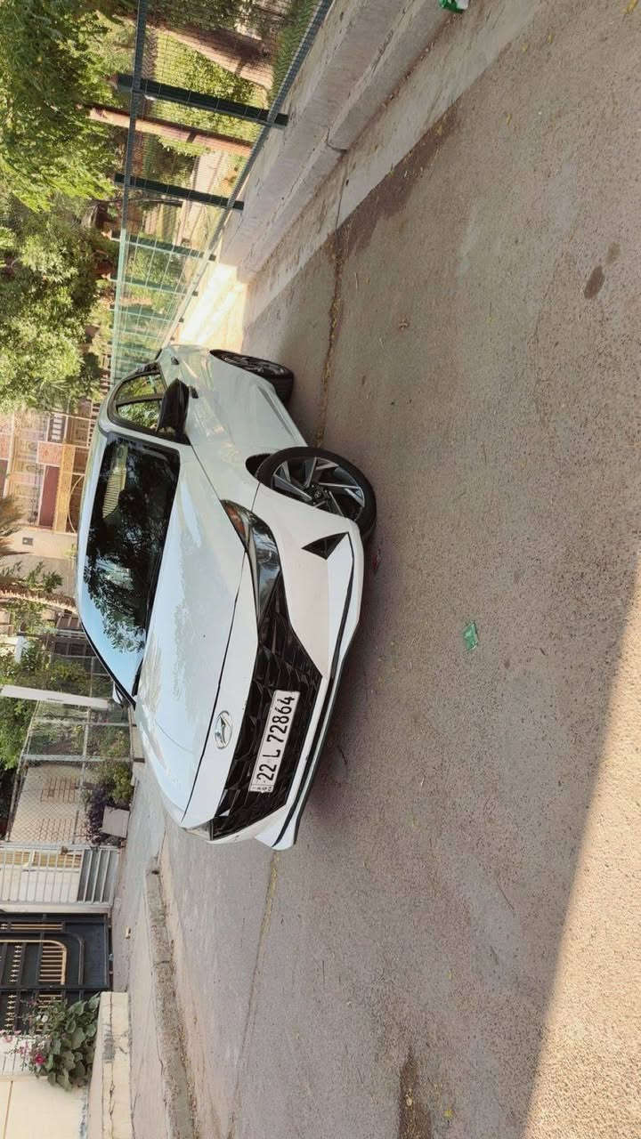 النترا 2022 رقم اربيل الدولي تحويل مباشر
ضررها موضح بلصور تبديل جاملغ امامي فقط وسونار بلمنشور ماشيه ٦٨ الف مابيها نقص كير محرك تبريد صدر امامي خلفي 
محرك 2000 دوش 
كير cvt بلادي
مواصفاتها 
فتحة 
بصمه
تشغيل عن بعد 
تحديد مسار
رادارات امامي خلفي جانبي
مانع تصادم 
تبريد بيانو
تدفئة كشنات
3 انضمه قيادة
لايتات زنون ولد امامي
السعر  128وبيها مجال حك الجية او مراوس حسب القناعه
مكاني بغداد الدورة 
***********
