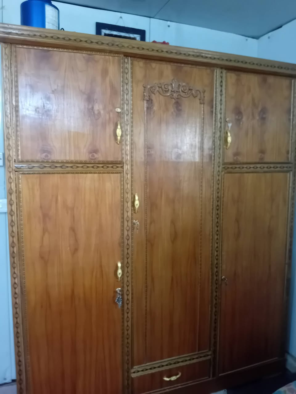 السلام عليكم كنتور تلث أبواب مع ملحق جديد سعر ٢٠٠وبي مجال وجودليات جدد مع مخاد سعر الجودليه ١٠


**إذا كنت صاحب هذا الإعلان وتريد حذفه لأي سبب، رجاءا أرسل رسالة إلى الدعم الفني**