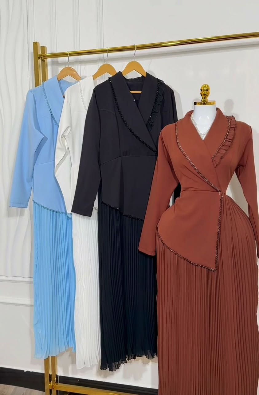 فستان خامه دابل مطعم شيفون ايطالي 
قياس 48/46/44/42/40/38/

توصيل 5 

#فستان #فساتين #فساتين_مناسبات #فساتين_مشاهير #فساتين_زفاف #فساتين_عرايس #تراك  #كعب #ديور #ميك_اب #تسريحات #تسريحات_شعر #مودل #موضة #ستايلات #فاشن #اناقة #جمالك #ارتست #فساتين_سهرة #تيشرت #بلوزه #كنزة #جينز #ستايلي #ازياء #شنطه #احمر #عباءات #عبايات


**إذا كنت صاحب هذا الإعلان وتريد حذفه لأي سبب، رجاءا أرسل رسالة إلى الدعم الفني**