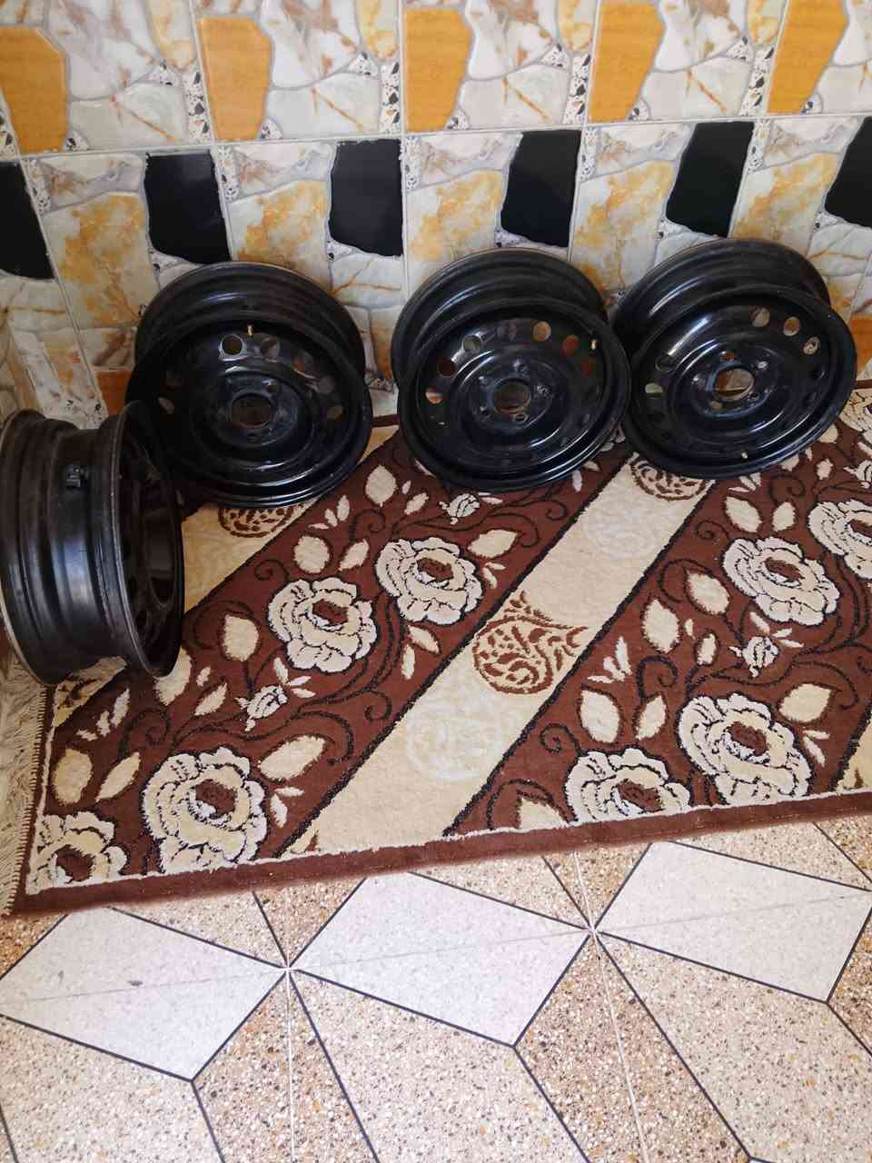 سلام عليكم ويل للبيع حجم 15نضيفات كلش سعر 125وبيهن مجال شراي يتصل او يراسلني ع واتساب ***********
