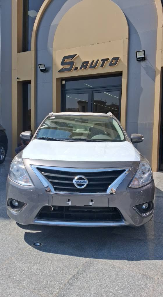 *Nissan Sunny 2027💥💥💥

*حضرتك موظف أو صاحب عمل يبقي الفرصه دي لييك بمقدم 166 الف تعالا بالبطاقه استلم العربيه وامشي💣💣💣*

*🚗  أول فئة Base AT - اعتمادية بدون مصاريف 🚗*
*زيرو - تجميع محلي - قطع غيار ببلاش*

*🔧 المواصفات الأساسية:*
1. *الموتور*: 1500 سي - 4 سلندر - 108 حصان
2. *الفتيس*: أوتوماتيك 4 سرعات - جر أمامي
3. *الاستهلاك*: 6.9 لتر/100كم - موفرة في البنزين
4. *الشنطة*: 490 لتر - أكبر شنطة في فئتها
5. *السرعة القصوى*: 178 كم/س
6. *التسارع*: 0-100 في 15.5 ثانية

*✅ تجهيزات الفئة الأولى Base:*
1. *2 ايرباج* سائق وراكب أمامي
2. *ABS + EBD + VDC* فرامل مانعة + ثبات إلكتروني
3. *تكييف يدوي* بمخارج خلفية
4. *زجاج كهربا + قفل مركزي + مرايات كهربا*
5. *جنط 15* حديد بطاسات
6. *كاسيت + AUX + 4 سماعات*
7. *فوانيس شبورة أمامي + فوانيس خلفية LED*
8. *طارة باور كهربا* متعددة الوظائف

*🛡️ الضمان:*
1. *5 سنين أو 150 ألف كم* ضمان الوكيل نيسان مصر
2. *5 سنين مساعدة طريق* مجاناً
3. *صيانات رخيصة* وقطع غيار متوفرة عند كل الناس
*الحق نفسك والحق العربيه🤝*

للتواصل 📞 : 01274222672

*#الهاشتاجات للريتش:*
#نيسان_صني2027 #Sunny_Base #نيسان_مصر #سيارات_اقتصادية #زيرو #أوتوماتيك #سيدان_عائلية #للبيع_في_مصر #قطع_غيار_متوفرة #اعتمادية #NissanSunny #CarForSale #مصر #أول_فئة #صني_2027 القاهرة الجديدة, القاهرة


**إذا كنت صاحب هذا الإعلان وتريد حذفه لأي سبب، رجاءا أرسل رسالة إلى الدعم الفني**