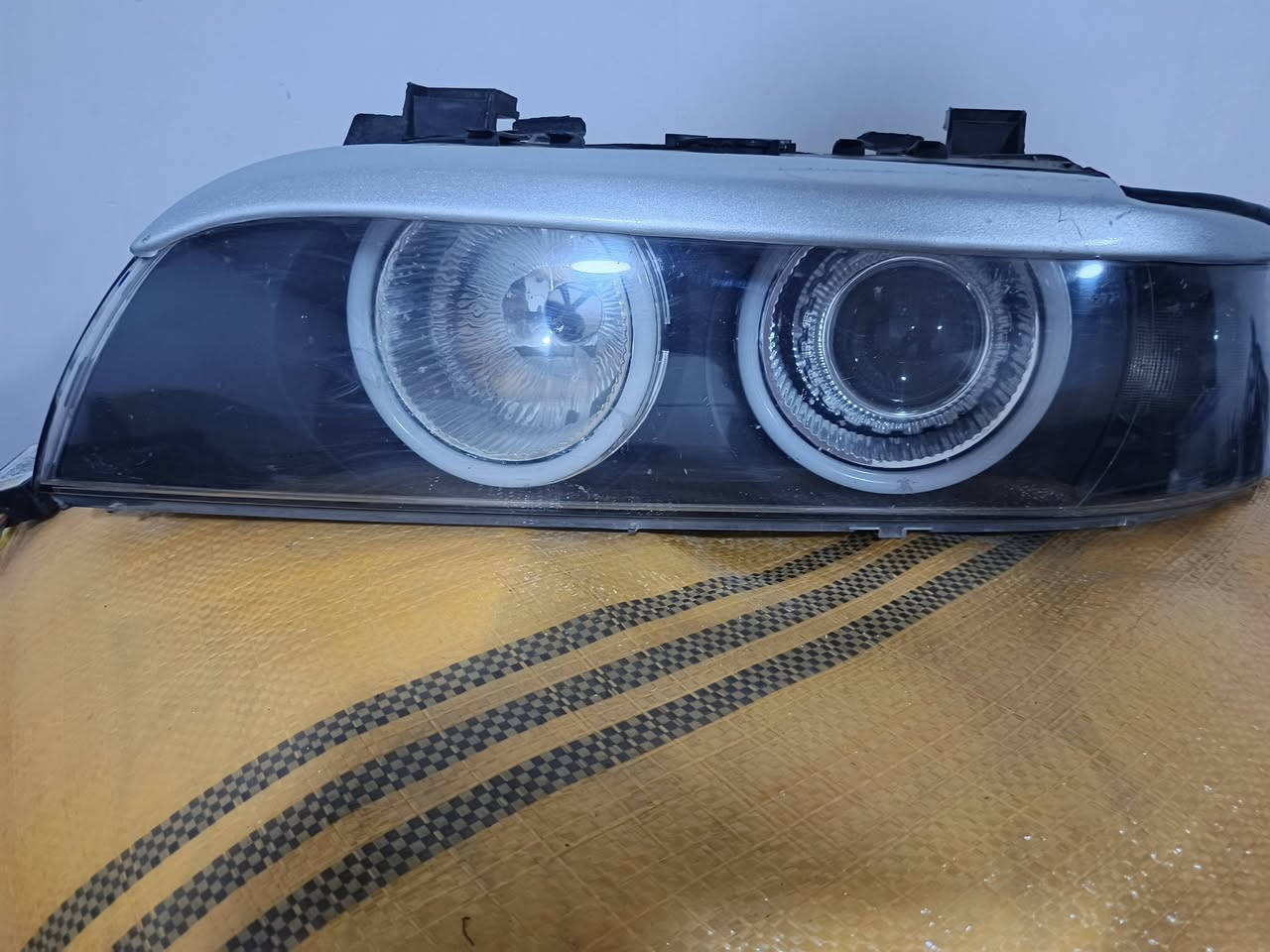 السلام عليكم
غراض للبيع كلشي وسعره
دركهmجديده
بك لايتات هيلا الماني 
لايتات ديبو سوار اصفر
لايتات تايوان سوار متغير الالوان 
شرط كل الغراض جدد
***********
