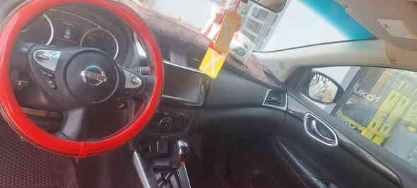 للبيع سنترا 2019
رقم دهوك سنويه هزه كلو جديد 
حادثه بس بونيد بدون دواخل
 مواصفات SV بصمة 
 محرك كير كلو شرط ماشيه 76 ميل 
السعر 115 اتصل على ***********
مكان الشرقاط سديره وسطئ
