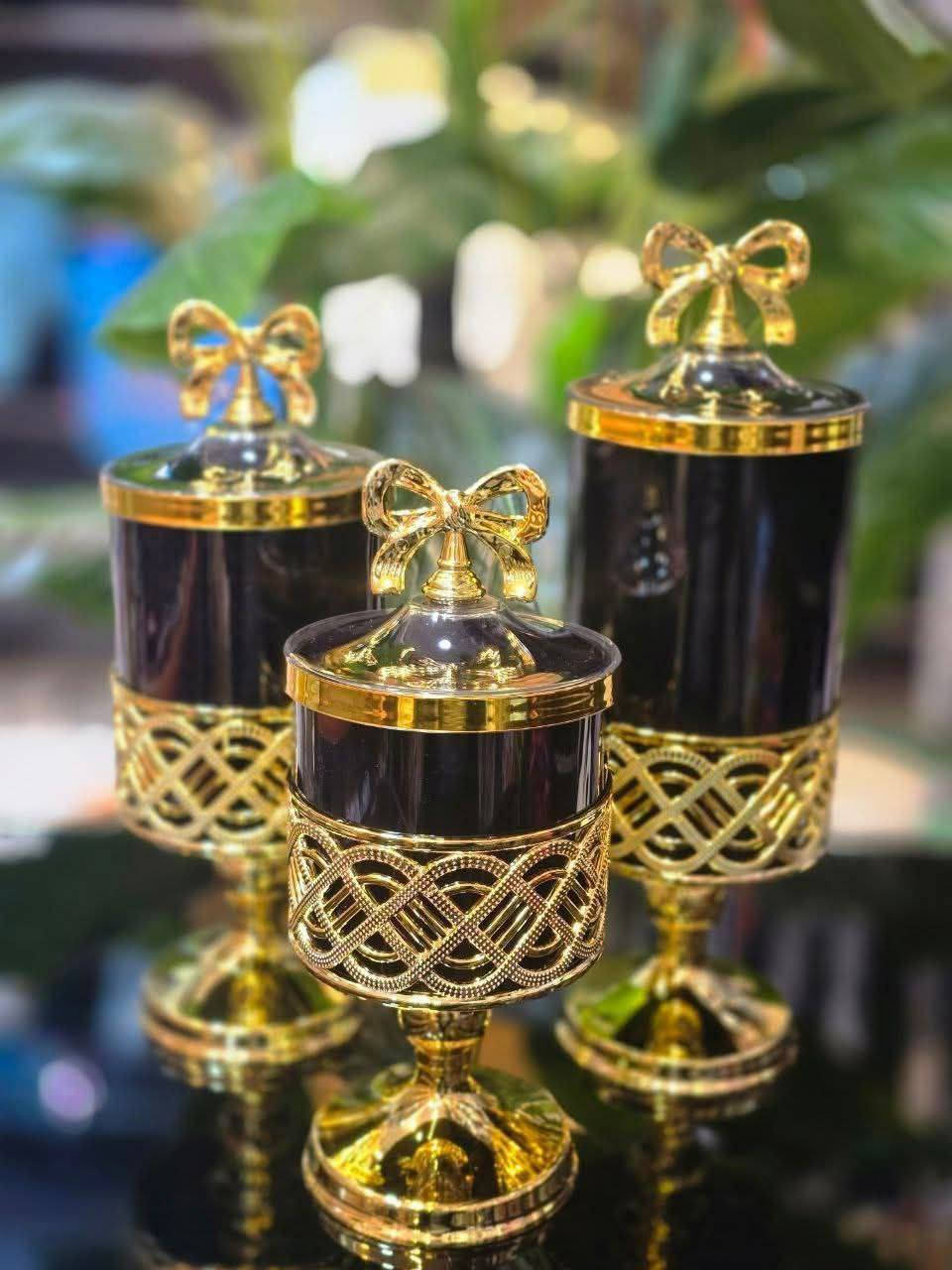 سيت شكردان ثلاثي 
سعر السيت ب٨٠٠٠


**إذا كنت صاحب هذا الإعلان وتريد حذفه لأي سبب، رجاءا أرسل رسالة إلى الدعم الفني**