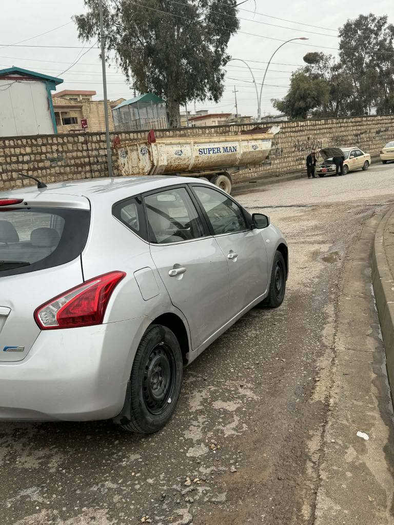 نیسان تیدە مۆدیل2014تۆماتیک ڴیڕ مە کینە بە شەرت گیڕو مە کینە  نەکرایتەوە ناوزەردABSچوارجام کارەبا سەنەوی نوێیە  حیزام نیە بەحیزام دەی فرۆشم***********
*********** كويسينجاك, أربيل
