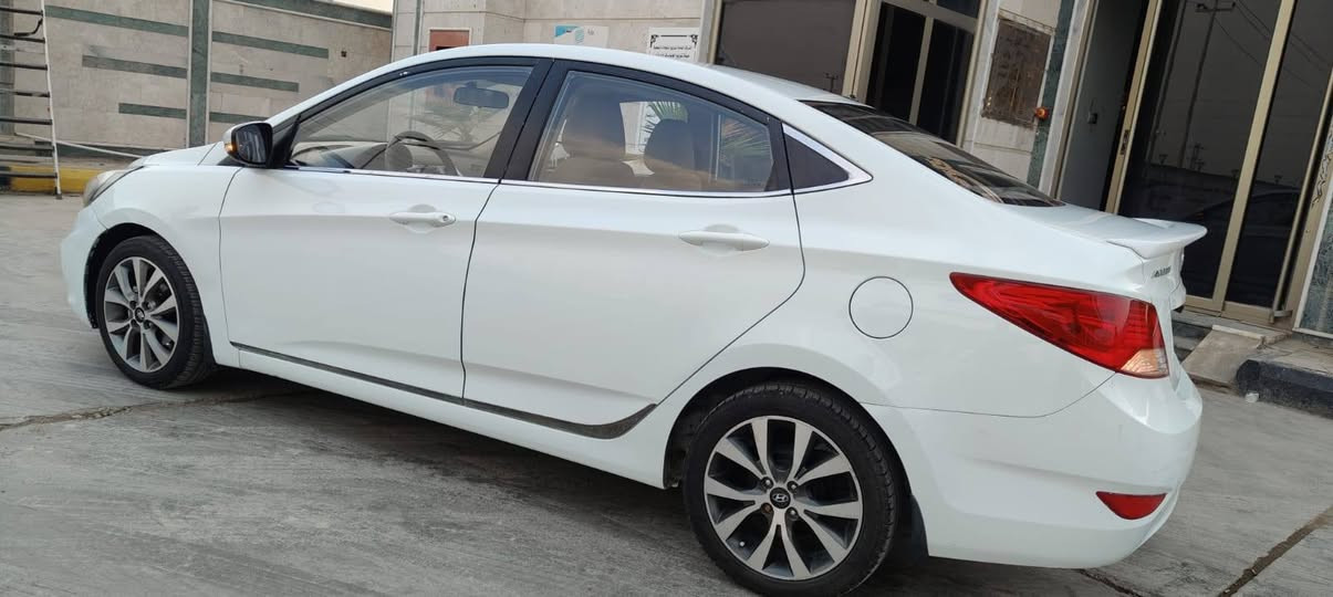 اكسنت 2014 خليجي كفاله عامه من صبغ ولفتح وتبديل
مكينه 1600 شرط لافتح ولاتنقيص ولاصوت حداديه تخم تاير بس يدور جديد شرط 
تحويل مباشر بسمنا مكان الشطره ‏‪0783 852 0224‬‏
