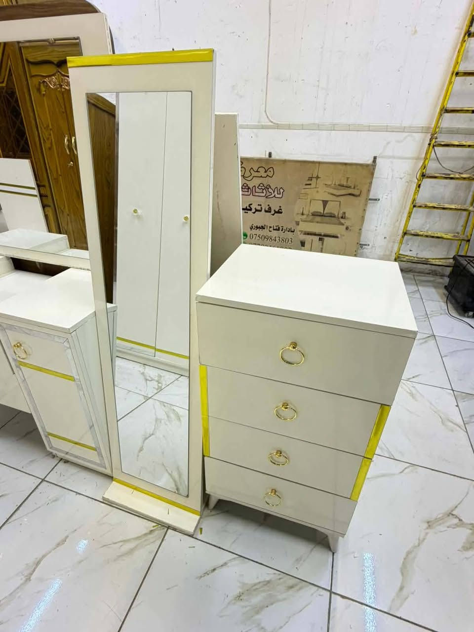 غرفه تركيه 9قطع سعرها 600للــتواصل علـى الـواتـســاب فقط غير متواجده ماسنجر ☎️***********
