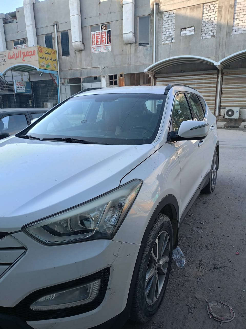 مرحبه حبايبنه سياره سنتافي كفاله
للبيع او مراوس بسياره ناصيه
حداديه نضيفه تايرات نضاف
مسويله ادامه كامله
***********
