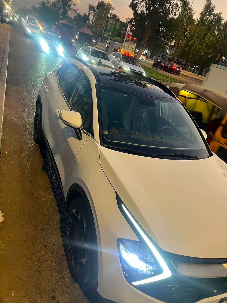 كيا سبورتج 2025 خليجي ماشية 16 الف 
مكينة2000
فول مواصفات رقم اربيل سنوية جديدة تحويل ثاني يوم 
1- بانوراما
2-لايت لد
3-بلوجكتر لد
4-مري شفط واشاير بالمري
5-بك لايت لد
6-كشنات كهرباء
7- تدفئة كشنات وستيرن 
8-حساس امامي خلفي 
9-تبريد قطعتين
10-بصمة ابواب وبصمة تشغيل
11-شاشة كاربلي
12-عداد دجتل
13-تشغيل عن بعد
14-درايف مود ماوس
15-تحكم ستيرن جهتين 
16-كامرة 
17-رادار جانبي
18-بصمة ابواب وتشغيل
19-تبريد لمس 
20-مراية تعتيم 
21-حساس مطر 
22-شفتات استيرن
23-شباك بيانو بلاك 
24- ويلكب 19

مكاني شارع فلسطين 
السعر💰235💰وبيها مجال بسيط 
الاستفسار ‭***********‬
