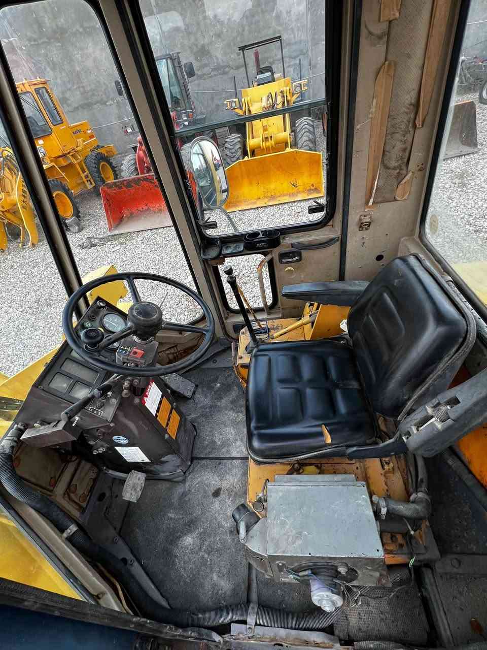 ‏اللهم صلي على محمد وال محمد 
شفل للبيع￼w100 دخول جديد نضيف جدن 
عنوان حله سريع النيل معرض العاصمه 
اي ستفسار علئ الارقام 
***********
***********
