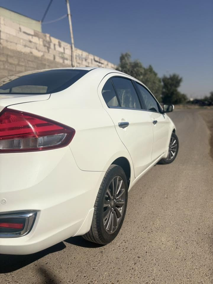 السلام عليكم
سوزوكي سياز 2024 مطلوبه سنتين رقم بغداد
محرك 1500 
ماشيه 30 الف كيلو 
سياره اخت لزيرو
داخله ضمان 
كفاله عامه عده شخطين بلبابين مامبينات 
لسياره مال بيت استخدامهه قليل وماكو مثله بسوك بهيج سعر
بصمه+بصمه ابواب 
اشاير مري+مري شفط 
لايت ليد وبكلايت ليد وزنون 
ويل كروم 15 
يدات نيكل 
كامره خلفيه 
تحكمات ستيرن جهتين 
مثبت سرعه 
تبريد قطعتين 
مكاني بغداد لدوره 
***********6 
سعره 115 وبيه مجال للشراي
