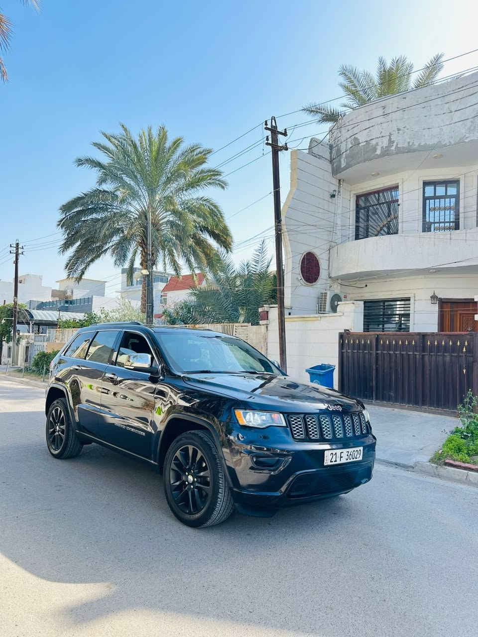 جيب 2019 امريكي 
لأريدو 
حادث جاملغ وبنيد 
صور حادث وسونار وبه صور 
فول عدا فتحه 
جنطه كهرباء 
كشنات جلد 
كشنات تدفئه 
فور ويل
شاشه كبيره 
ماشيه 60
سياره جديده ونضيفه 
رقم سليمانيه 
السعر  207 $ وبي مجال 
مكان السياره بغداد حي الجامعه
☎️ ***********
