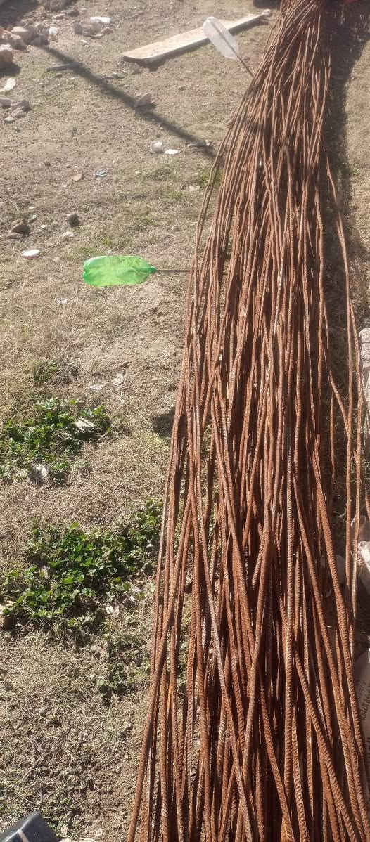 السلام عليكم اخوان طن حديد للبيع اوكراني ستاندر مال الشركه للبيع ***********
