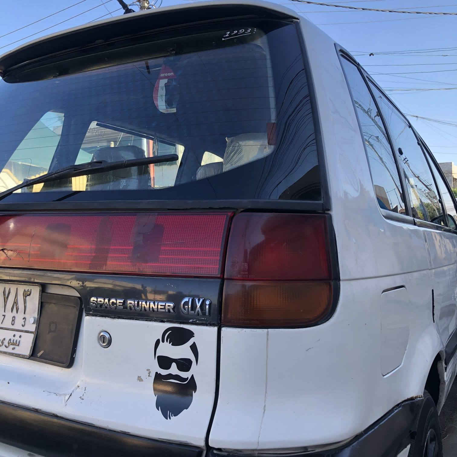 السلام عليكم مستبوشي للبيع موديل (93)المحرك معمر قبل شهر والكير شرط (كابون) بانزين بيها رقم ألماني تدفئه وتبريد شغاله وشرط التحويل السعر (40) الرقم ***********..***********  إذا شراي خابر وتدلل.
