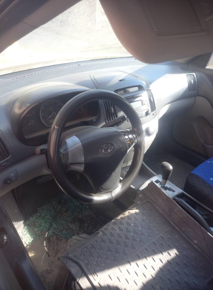 السلام عليكم النتره ٢٠٠٩   تباع على حادثه السعر ٧٠
 *********** خالد بغداد, العراق
