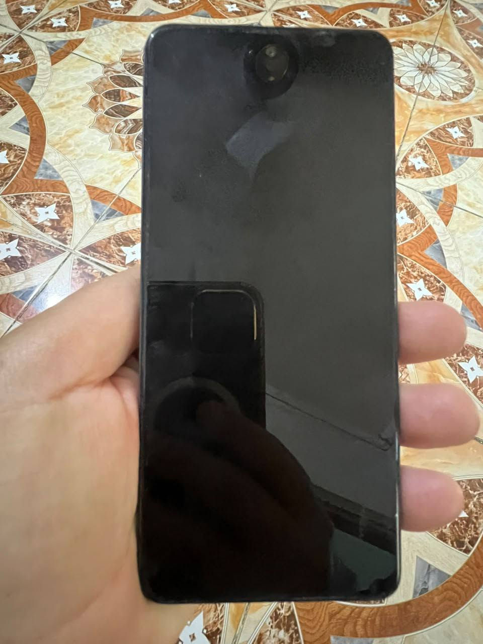 تالسلام عليكم للبيع مبايل انفنكس هوت 50 بس ذاكره 256 ورام 8 الجهاز مكفول من كلشي شرط تفحص وتاخذه نضافته ميه بلميه مستخدم بس اسبوعين السعر 190 عنوان بابل سده الهنديه تواصل/ ***********
