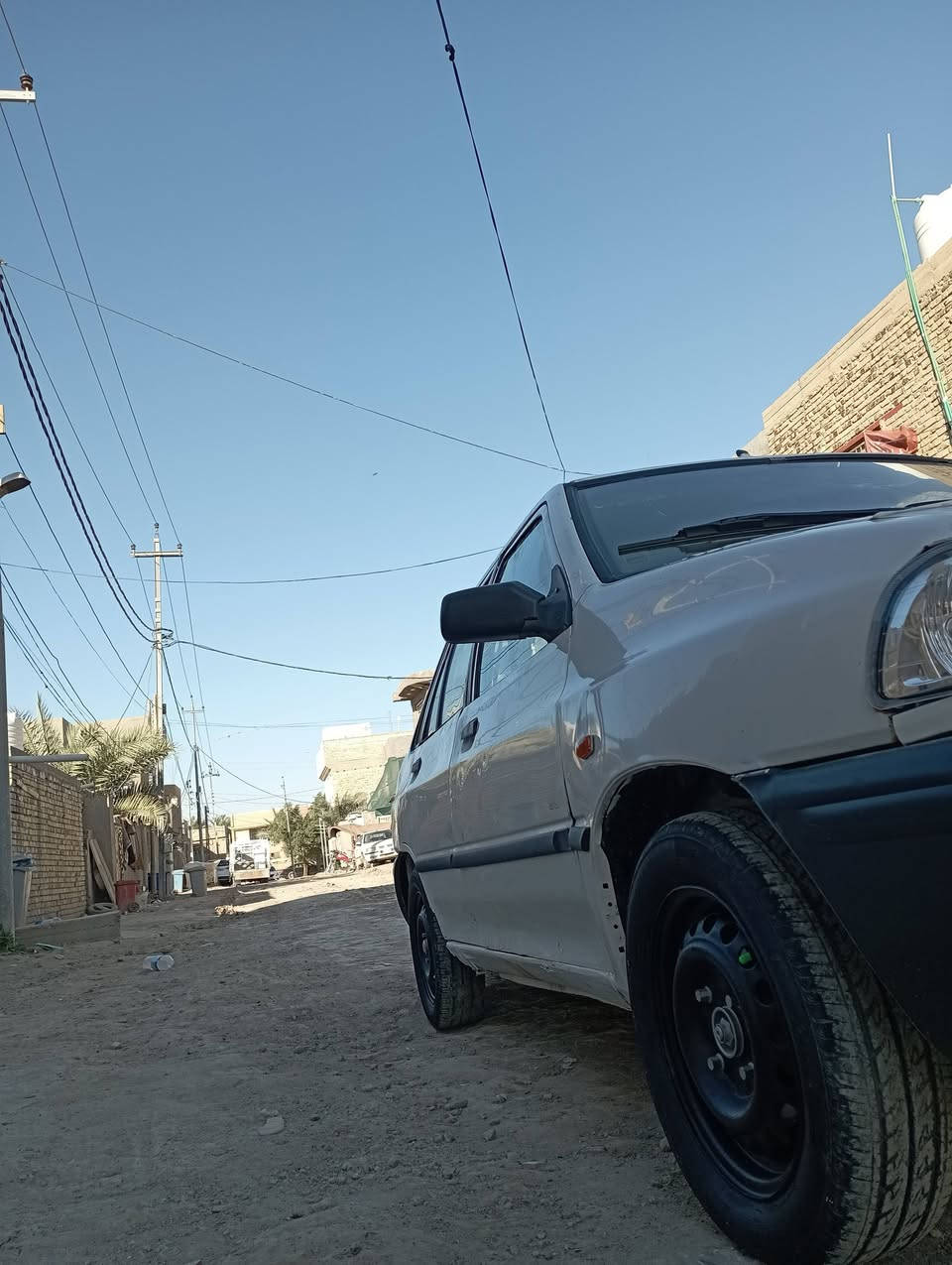 سياره للبيع سايبه موديل ٢٠١٠ رقم قادسيه الماني
السياره شواصيها معمره حداديه زينه وكامله غرفته حلوه  ونضيفه بيه بس بعض الملاحظات خياسات بسيطه سنويه صارله ٣ اشهر من ساقطه مطلوبه غرامه فقط ٢٥٠ الف تنزل من السعر على المشتري المحرك بي خيط بخار بدون صوت او شي بس دخانه بسيطه  كير خير من الله لا يفلت ولا صوت 
مكاني حله بابل مركز المدينه 
السعر ٢٦ وبيه مجال
الرقم ***********
